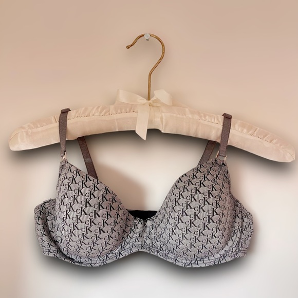 True Vintage Deadstock Calvin Klein CK Monogram Bra Gray Mono - Picture 3 of 5
